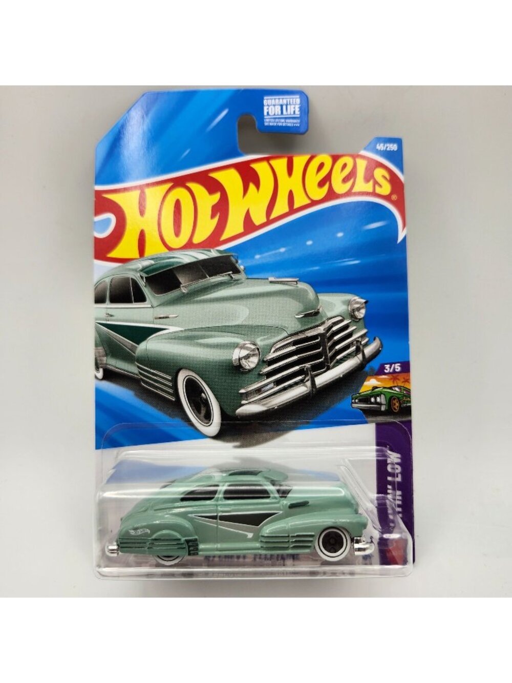 Hot Wheels 47 Chevy Fleetline 2026 HW Layin Low Seafoam Green 3/5 45/250